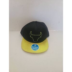 Adidas Men's Black Yellow NBA Chicago Bulls Snap Back Wool Blend Hat One Size